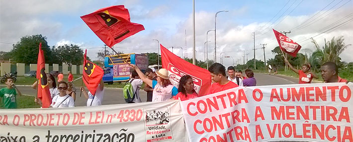 O ato público chegou a bloquear o trânsito da Avenida dos Portugueses, em SãoLuís