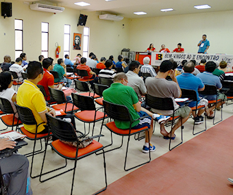 II Encontro Estadual dos Bancários organiza a Campanha Salarial de 2014 II Encontro Estadual dos Bancários organiza a Campanha Salarial de 2014